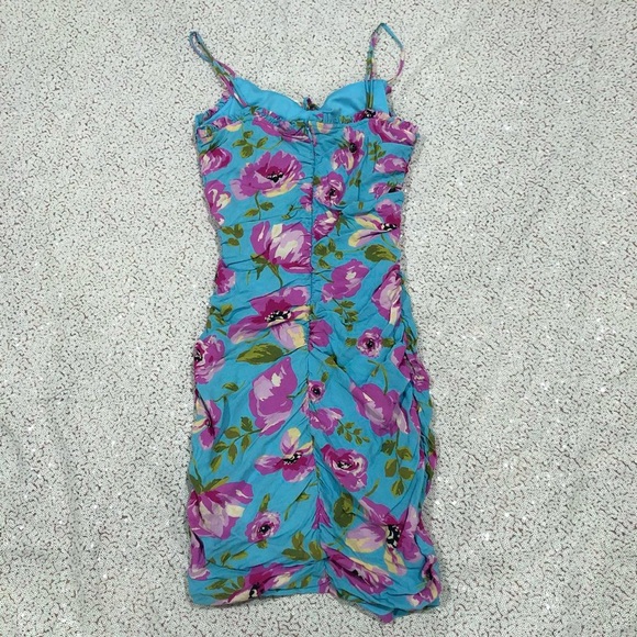 Zara floral ruched dress - Picture 3 of 4